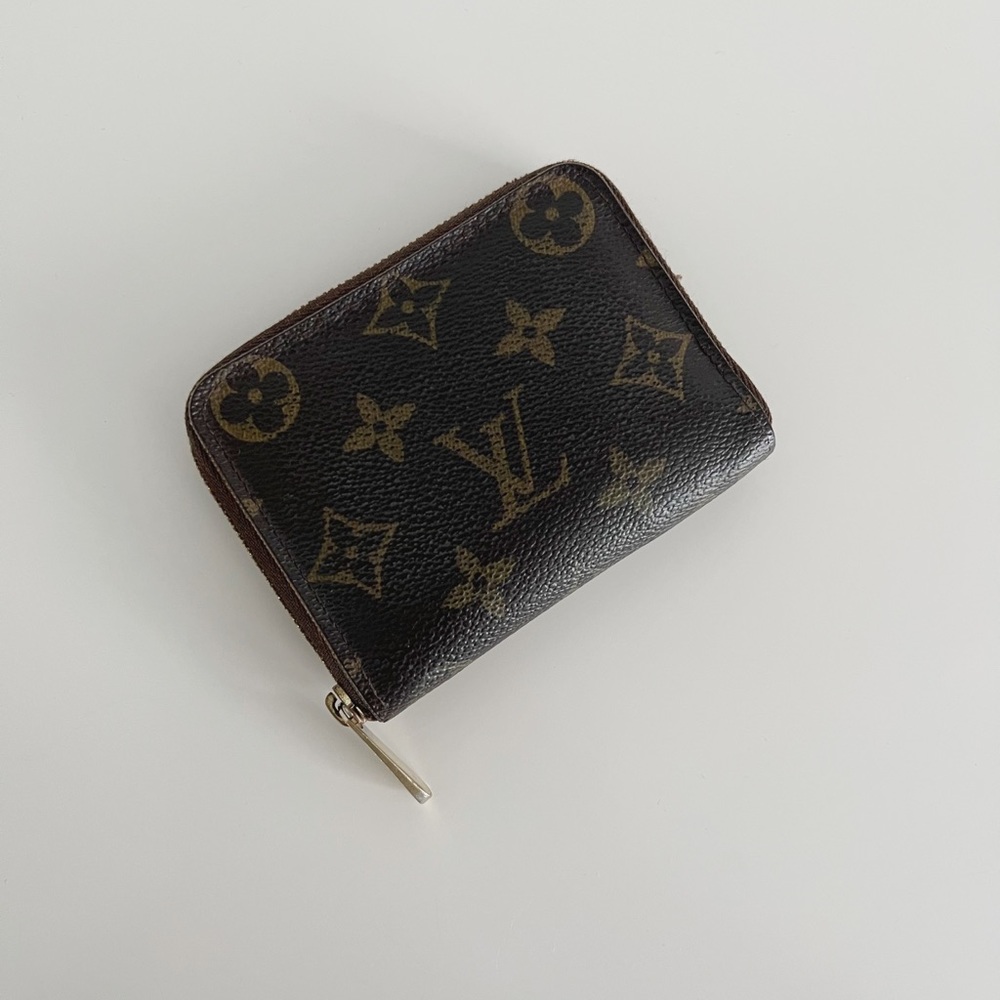 Louis Vuitton Zip Wallet